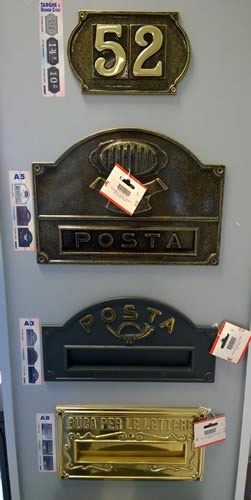 Buche per lettere